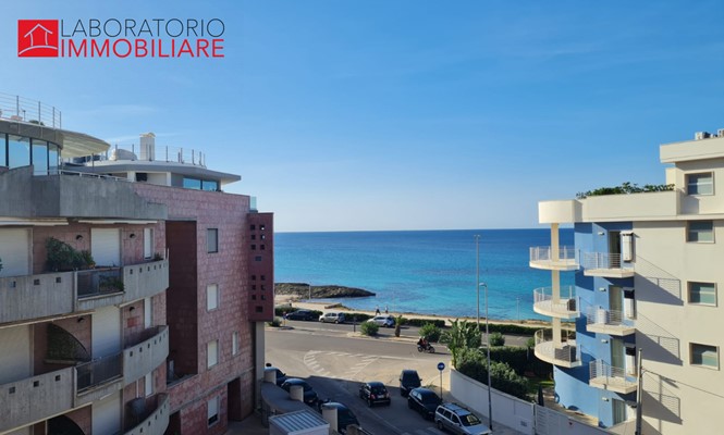 Affitto primo piano con terrazzino a Santa Rosa