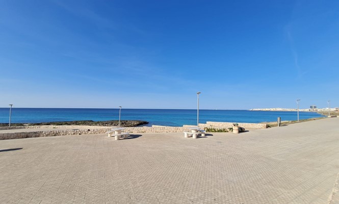 Affitto primo piano con terrazzino a Santa Rosa