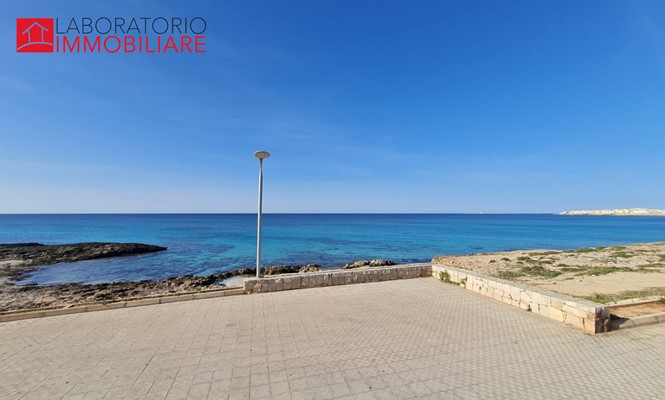 Affitto primo piano con terrazzino a Santa Rosa