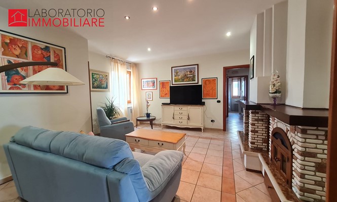 Villa indipendente con giardino e taverna, Lecce, San Ligorio