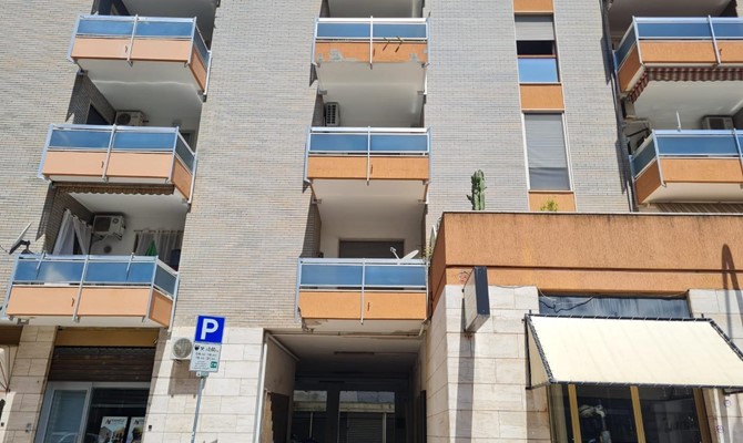 /public/fotoimmobili/1330472-2y78r6y.jpg.ashx?width=670&height=400&mode=crop