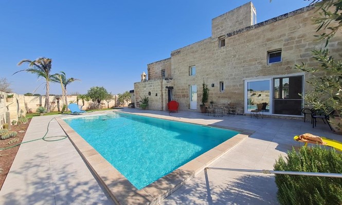 Villa in Vendita a Lecce - via  Baffin
