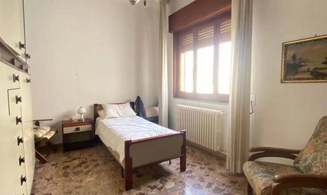 /public/fotoimmobili/1363000-iofb46dzp.jpg.ashx?width=670&height=400&mode=crop