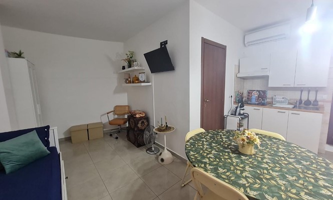 Appartamento in Vendita a Lequile - via  lecce