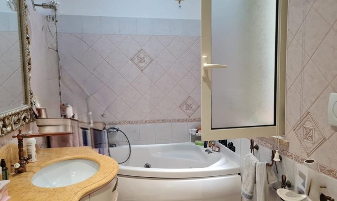 /public/fotoimmobili/1370392-qtsyi1t.jpg.ashx?width=670&height=400&mode=crop