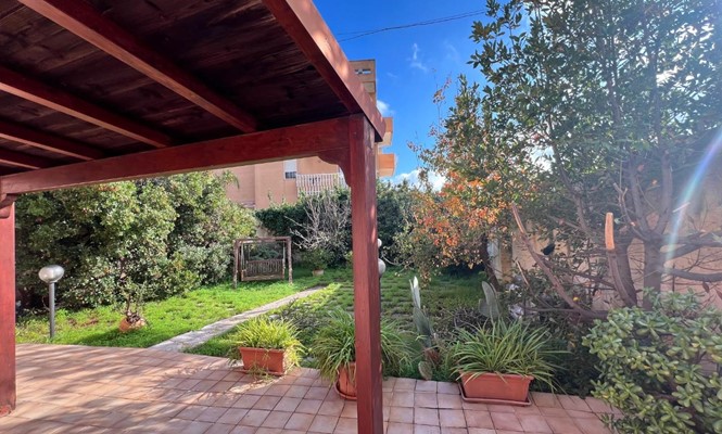 Appartamento in Vendita a Leverano - via Geremia Re