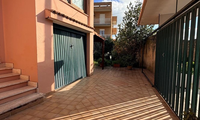 Appartamento in Affitto a Lecce -   Rosa - Santa Rosa