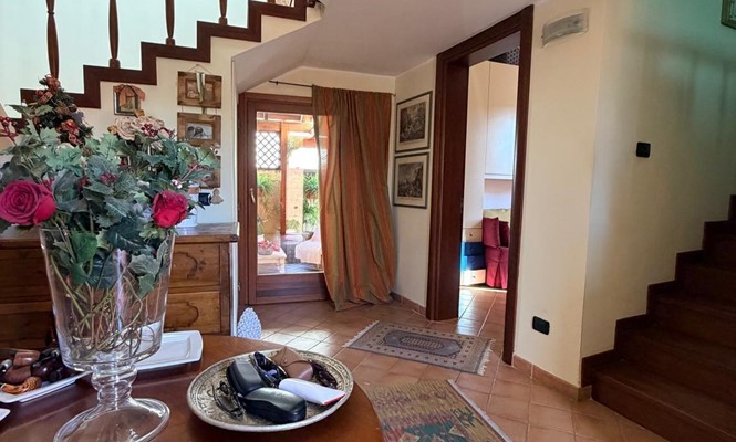 Appartamento in Affitto a Lecce -   Rosa - Santa Rosa