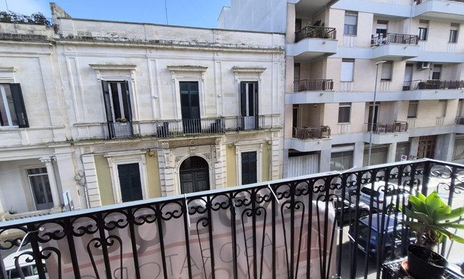 Appartamento in Vendita a Lecce - via  dei Calzaioli - Stazione