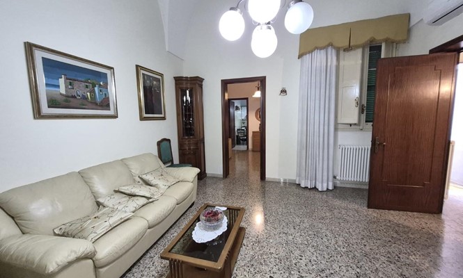 Appartamento in Vendita a Lecce - via  dei Calzaioli - Stazione