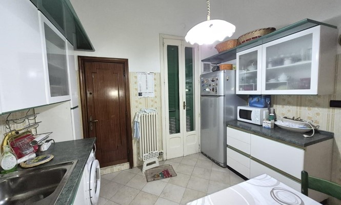 Appartamento in Vendita a Lecce - via  dei Calzaioli - Stazione