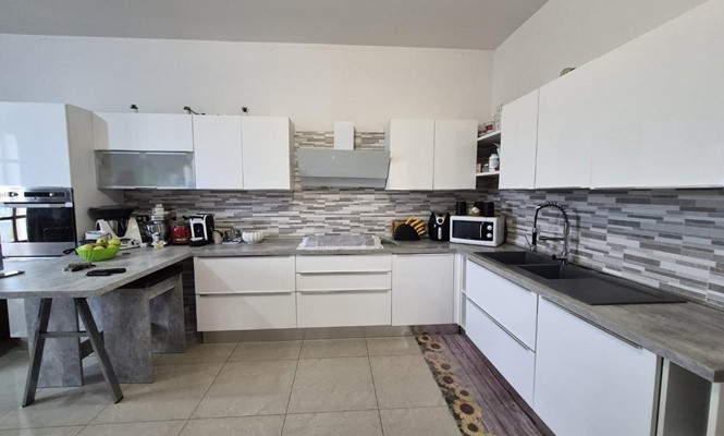 Appartamento in Affitto a Lecce - via  Ada Cudazzo - Poligono