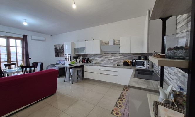 Appartamento in Affitto a Lecce - via  Ada Cudazzo - Poligono