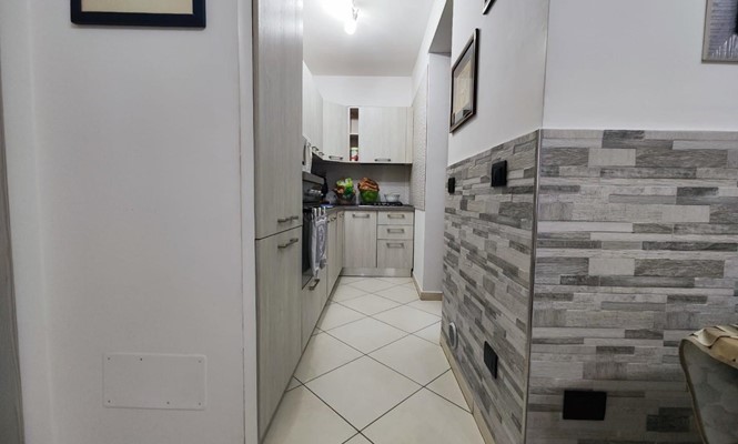 Magazzino in Vendita a Lecce - via  di Leuca - Leuca