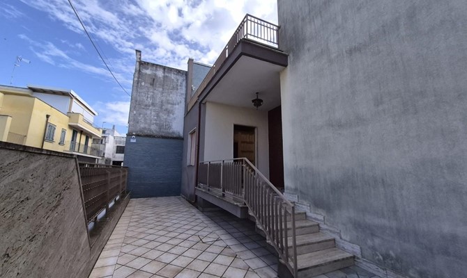 /public/fotoimmobili/1394713-b6274l.jpg.ashx?width=670&height=400&mode=crop