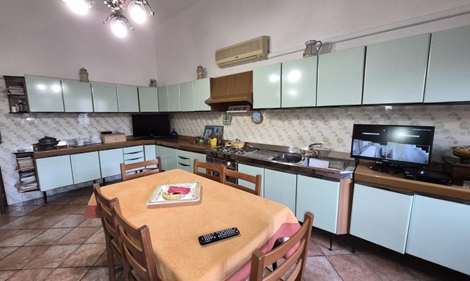 /public/fotoimmobili/1394713-p7yos545in.jpg.ashx?width=670&height=400&mode=crop