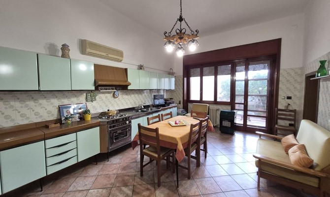 /public/fotoimmobili/1394713-zjx1325.jpg.ashx?width=670&height=400&mode=crop