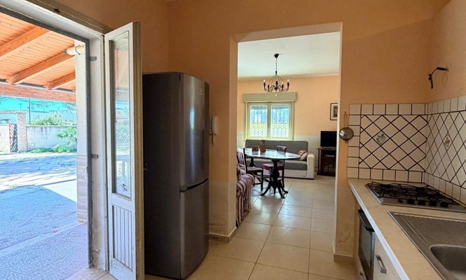 Locale commerciale Commerciale a Lecce - via Lupiae - Partigiani