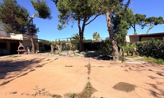 Locale commerciale Commerciale a Lecce - via Lupiae - Partigiani