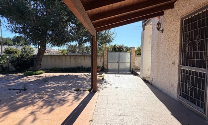 Locale commerciale Commerciale a Lecce - via Lupiae - Partigiani