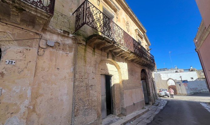 /public/fotoimmobili/1397691-pu0c31uk.jpg.ashx?width=670&height=400&mode=crop