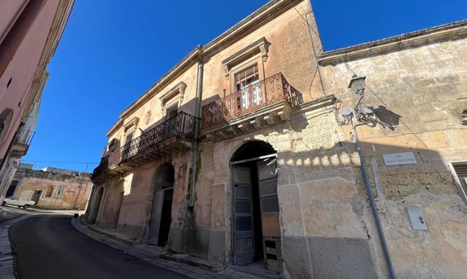 /public/fotoimmobili/1397691-th24bz.jpg.ashx?width=670&height=400&mode=crop