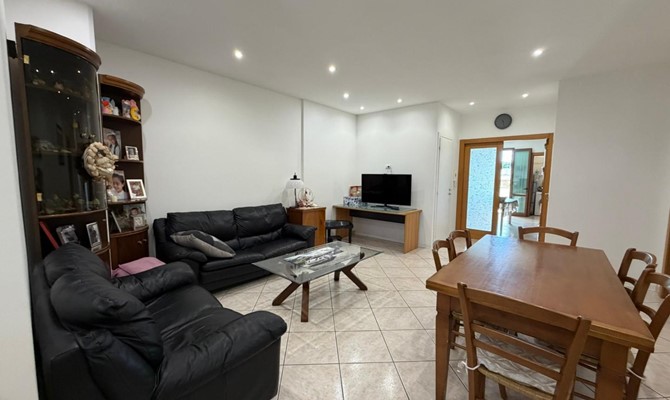 /public/fotoimmobili/1406526-1tt66c34fx.jpg.ashx?width=670&height=400&mode=crop