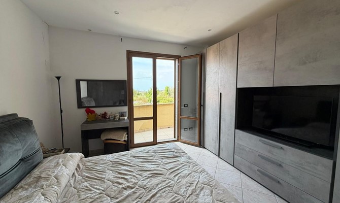 /public/fotoimmobili/1406526-dh26o78rn.jpg.ashx?width=670&height=400&mode=crop