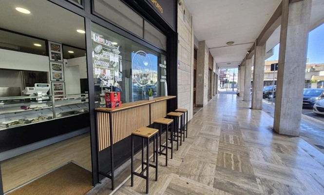 Negozio Commerciale a Lecce - via Niccol� Foscarini