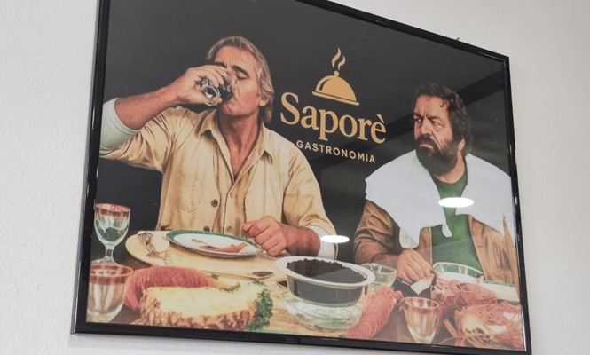 Negozio Commerciale a Lecce - via Niccol� Foscarini