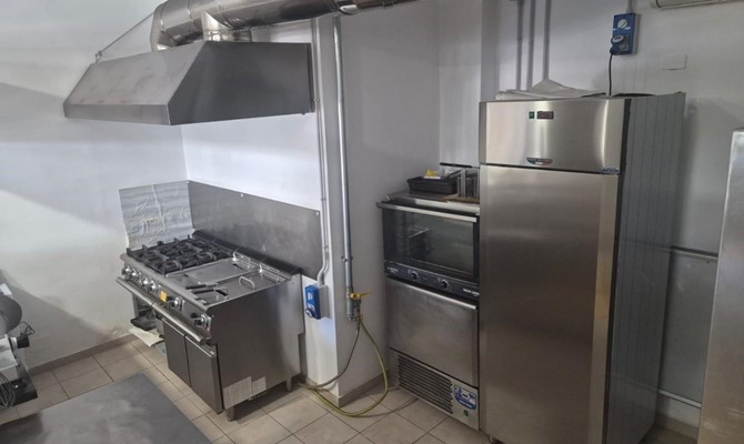 /public/fotoimmobili/1409548-ydqp97wu.jpg.ashx?width=670&height=400&mode=crop