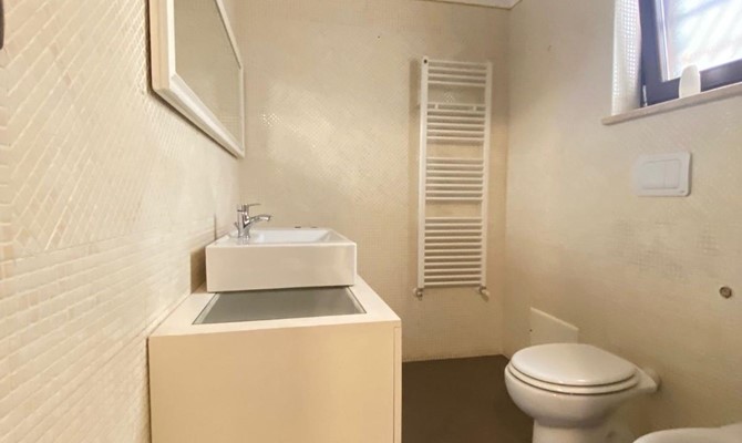 /public/fotoimmobili/1421151-po2ig47ii.jpeg.ashx?width=670&height=400&mode=crop