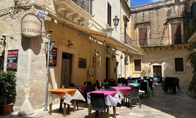 Villetta bifamiliare in Vendita a Lecce - via Castellaneta - San Cataldo
