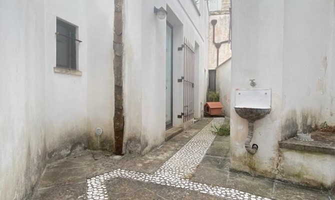 /public/fotoimmobili/2014-1303828-5moxg.jpg.ashx?width=670&height=400&mode=crop