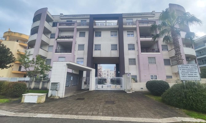 /public/immobili/1404546-bfth86jqp.jpg.ashx?width=670&height=400&mode=crop