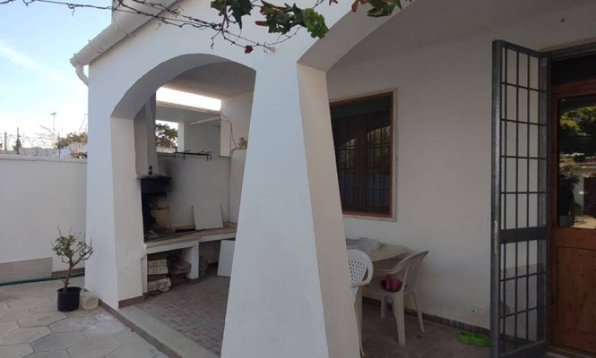 Appartamento in Vendita a Lizzanello - via  Giovanni Falcone
